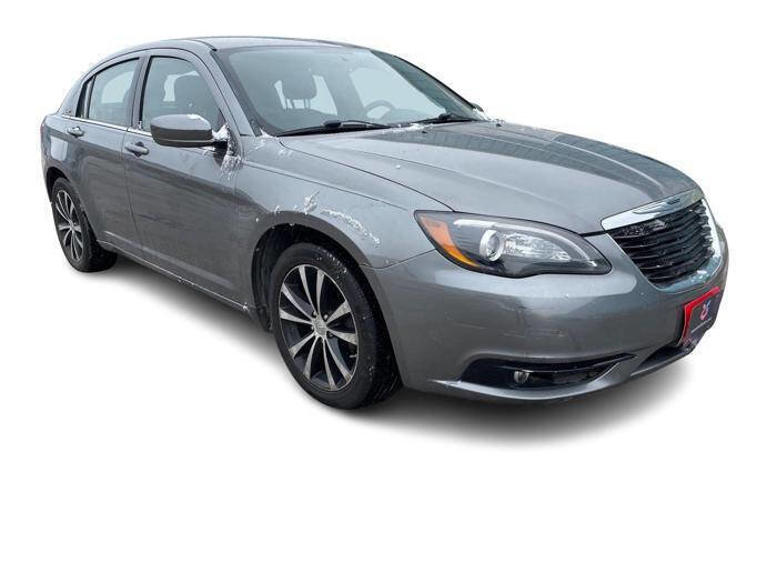 Used 2012 Chrysler 200 Touring image 8