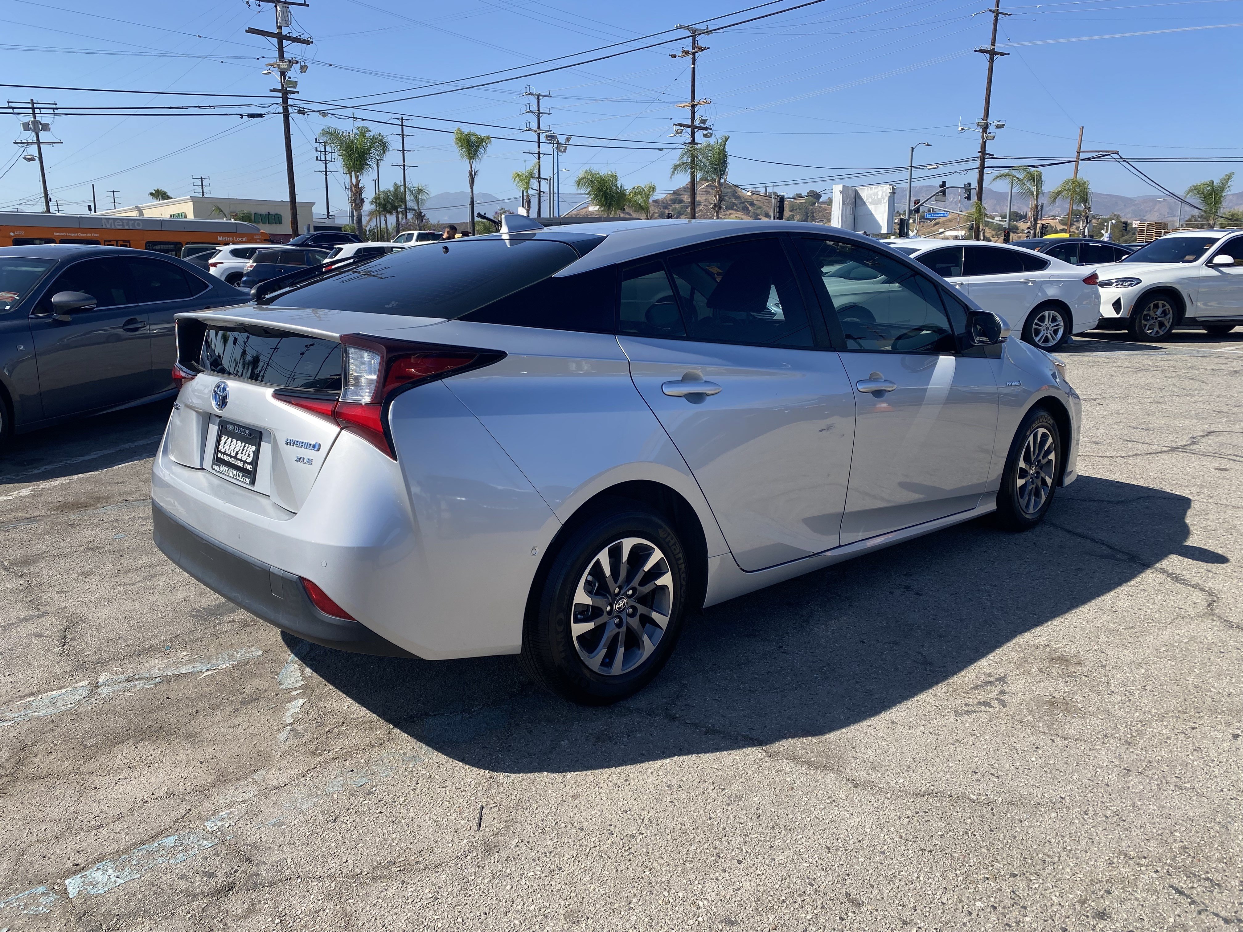Used 2022 Toyota Prius XLE w/ Advanced Technology Package FWD image 9