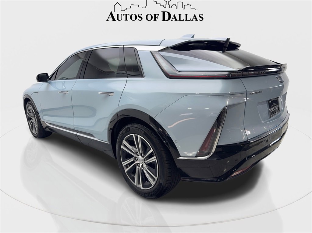Used 2024 Cadillac Lyriq Luxury image 9