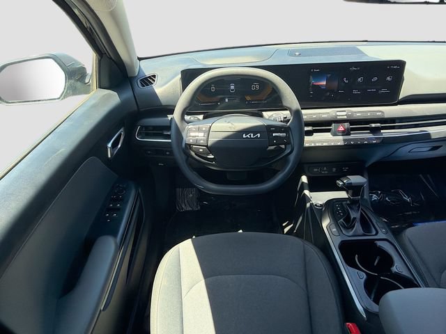 Used 2025 Kia K4 FWD image 20
