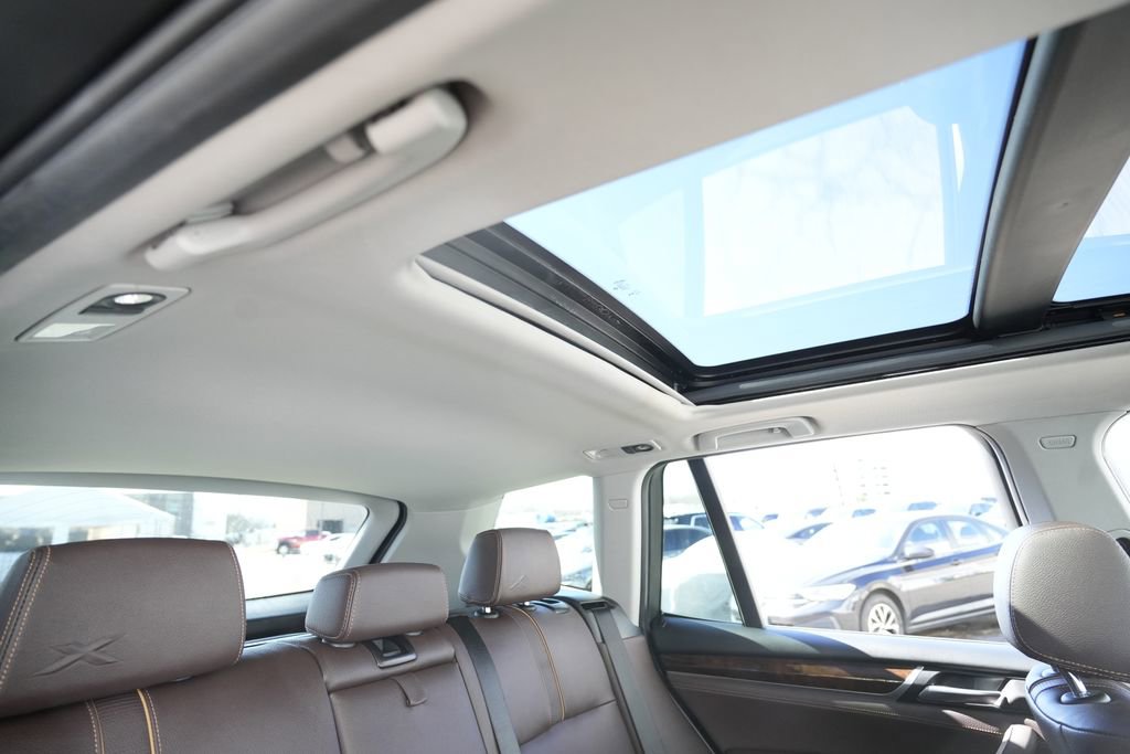Used 2016 BMW X3 xDrive28i image 37