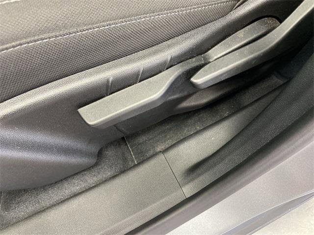 Used 2026 Chevrolet Equinox LT image 21