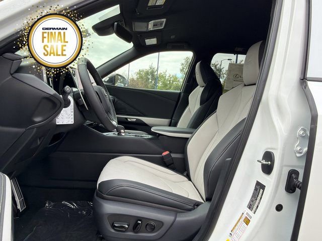 New 2026 Lexus TX 500h AWD image 19