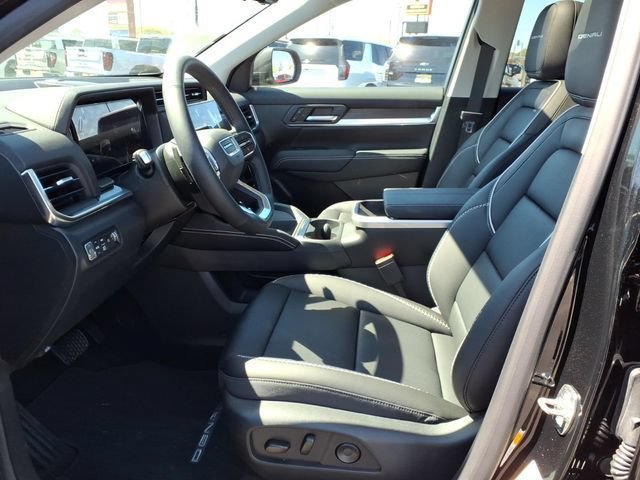 New 2026 GMC Terrain Denali w/ LPO, Black Badging Package AWD/4WD image 12