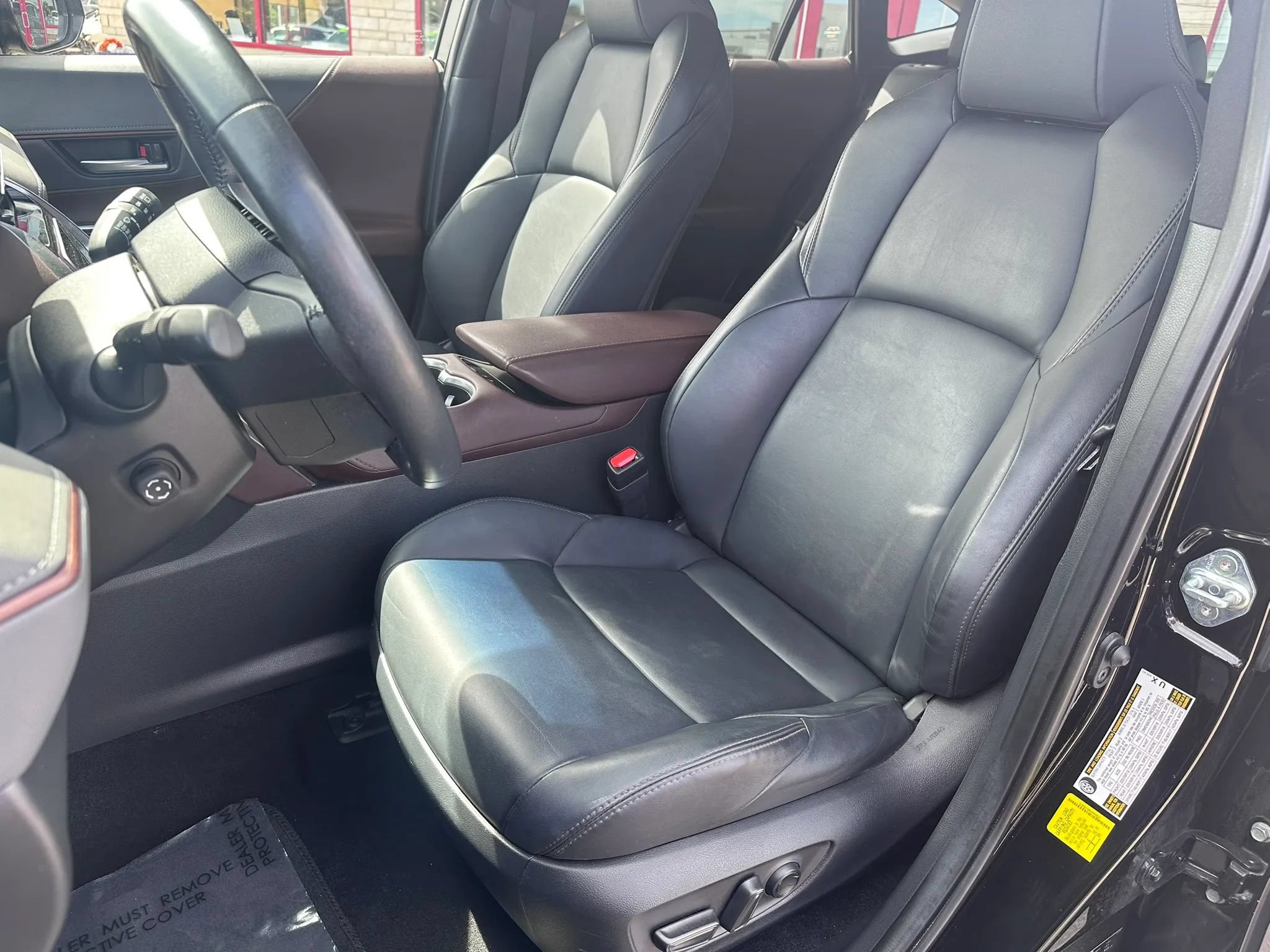 Used 2024 Toyota Venza XLE AWD/4WD image 10