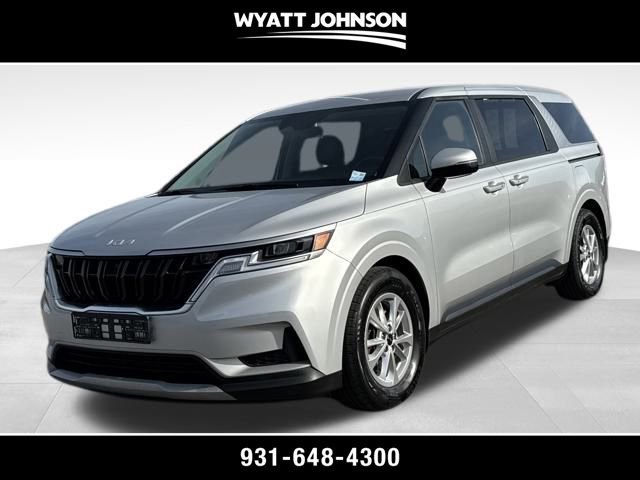 Used 2022 Kia Carnival LX image 1