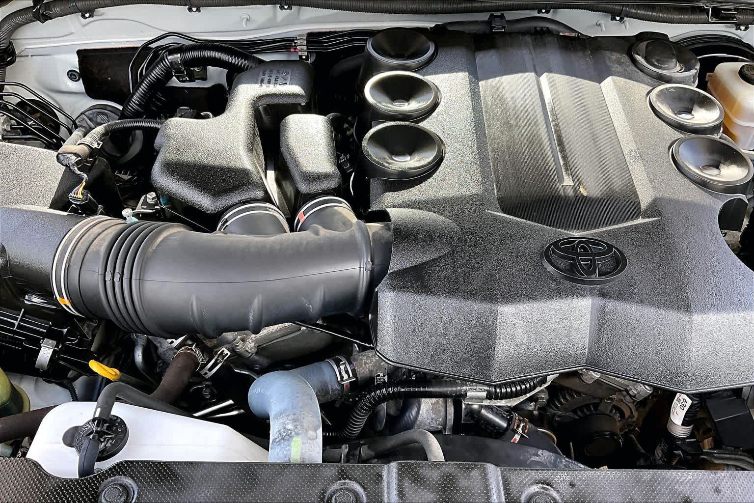 Used 2017 Toyota 4Runner Limited RWD image 32