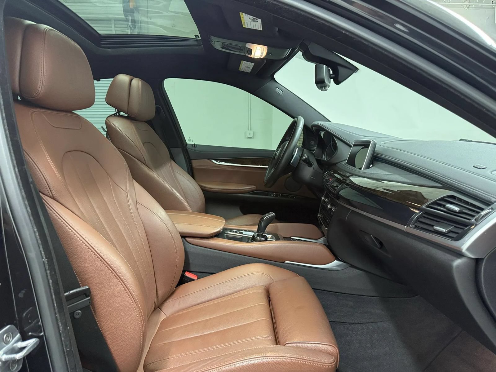 Used 2017 BMW X6 xDrive50i AWD/4WD image 13