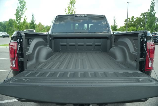 New 2026 RAM 2500 Big Horn AWD/4WD image 15