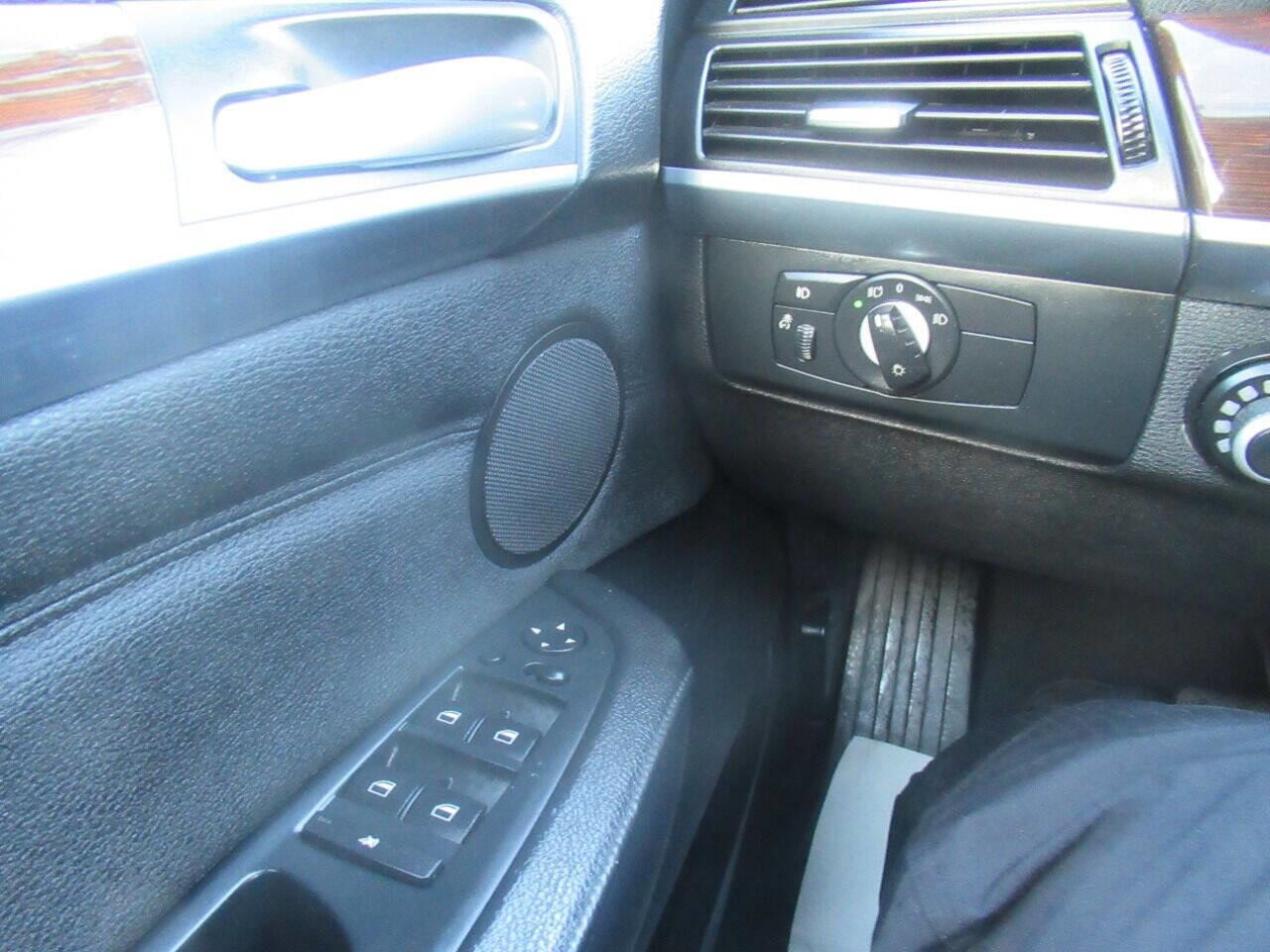 Used 2011 BMW X5 xDrive35i AWD/4WD image 34