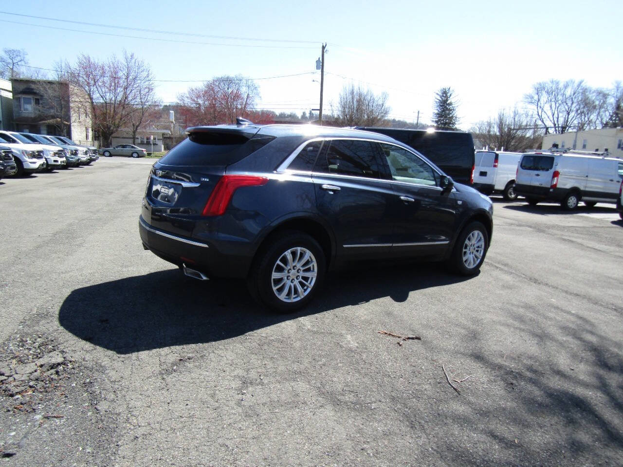 Used 2019 Cadillac XT5 AWD image 6