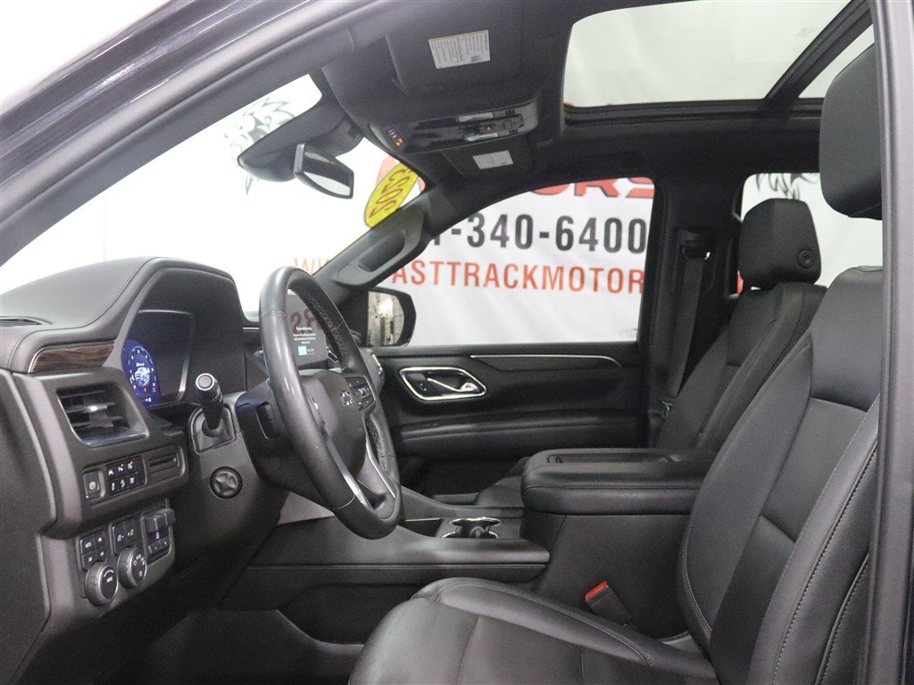 Used 2023 Chevrolet Tahoe Z71 w/ Luxury Package AWD/4WD image 14