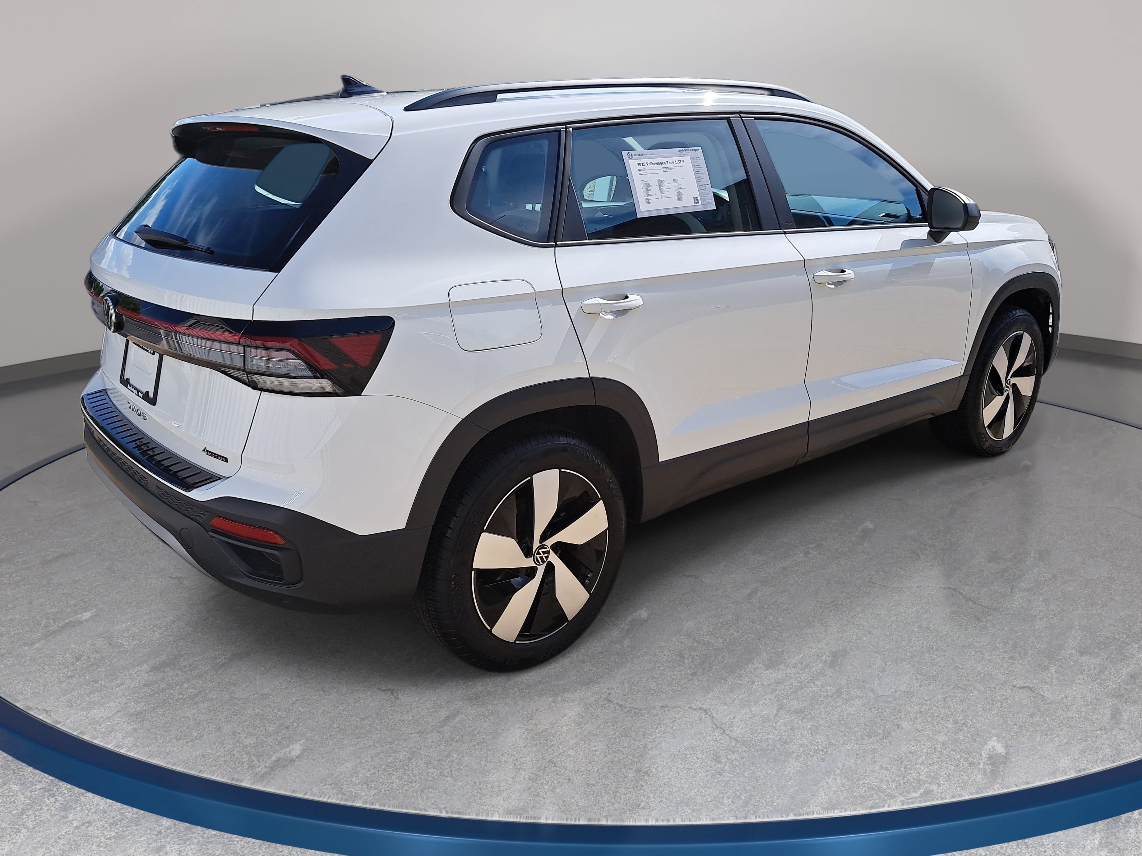 Used 2025 Volkswagen Taos S AWD/4WD image 5