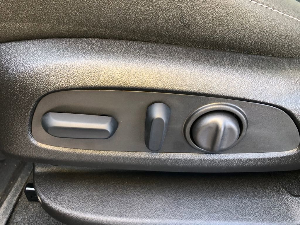 New 2026 Chevrolet Blazer LT image 16