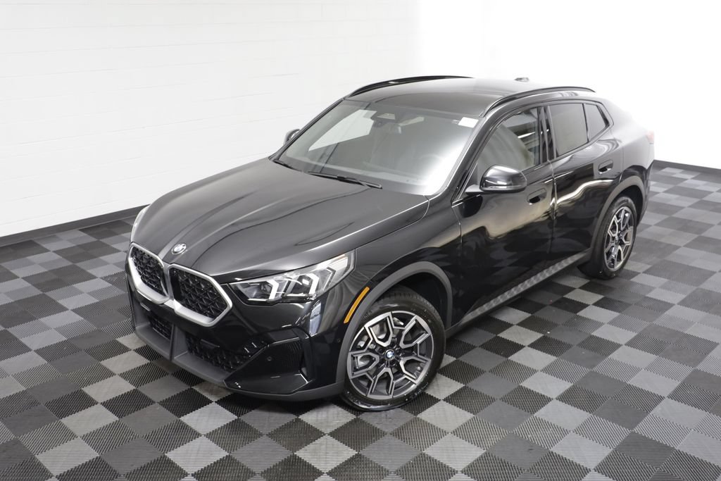 New 2026 BMW X2 xDrive28i w/ Convenience Package AWD/4WD image 2