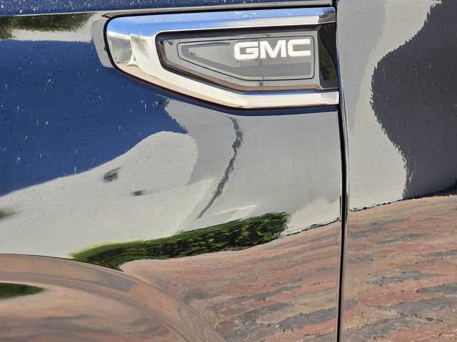Used 2023 GMC Yukon AT4 image 14
