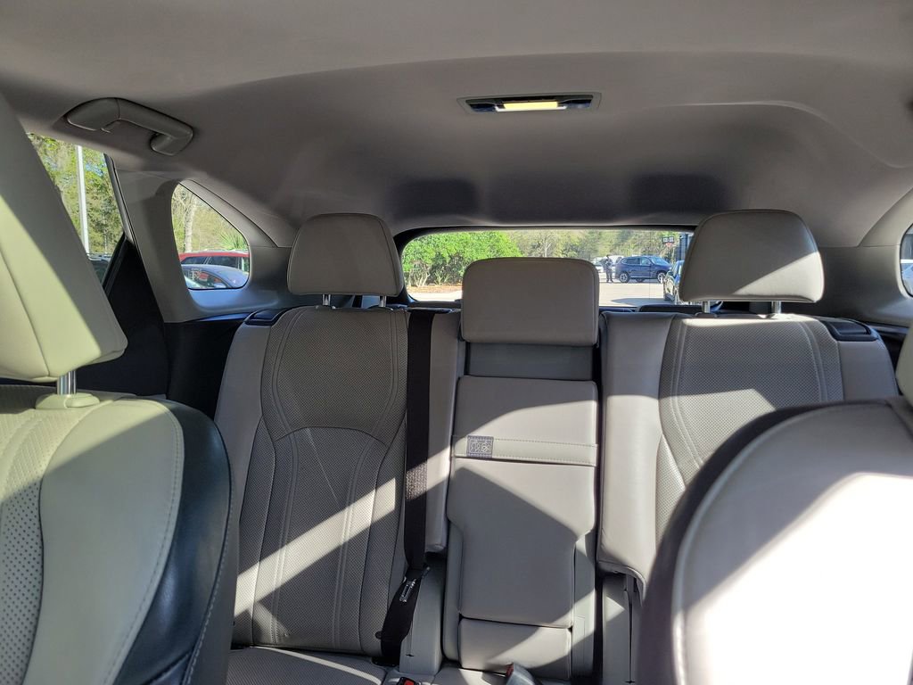 Used 2019 Lexus RX 350L 350L w/ Premium Package image 39