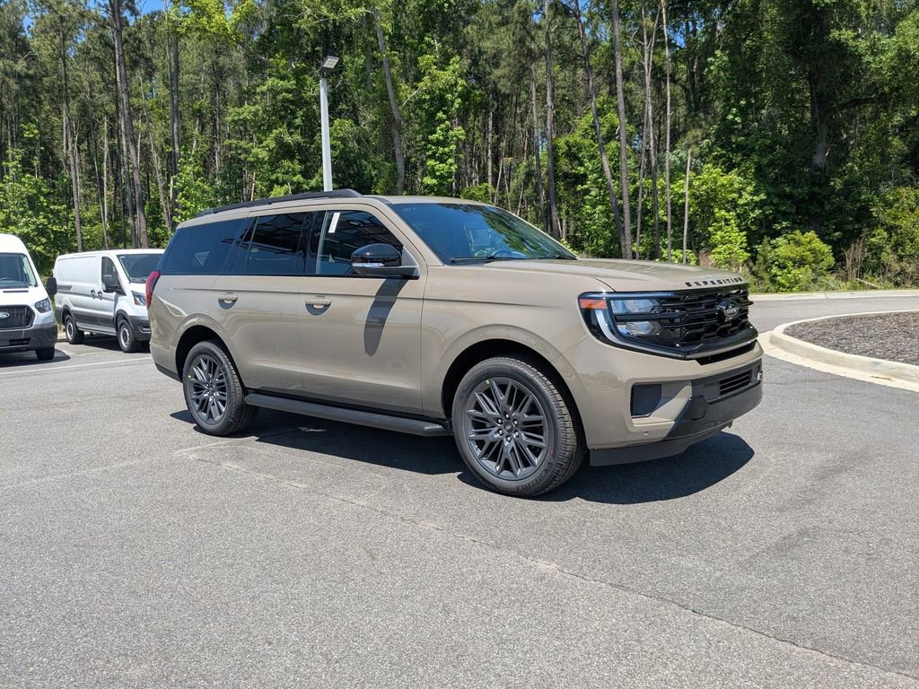 New 2026 Ford Expedition Platinum image 4
