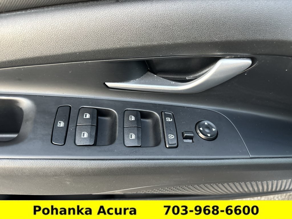 Used 2023 Hyundai Elantra Limited FWD image 24