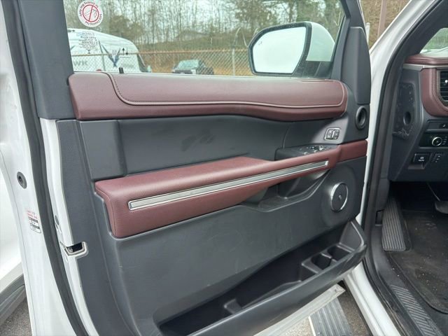 Used 2024 Ford Expedition Max Limited image 20