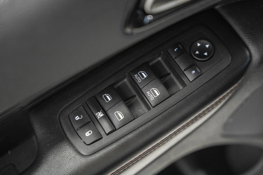 Certified 2025 Dodge Durango GT AWD/4WD image 46