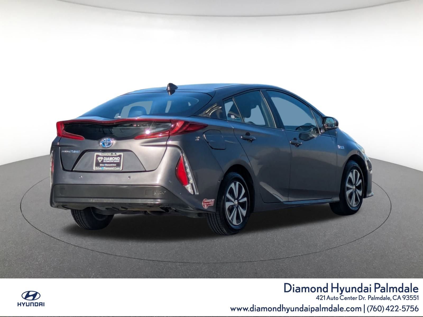 Used 2017 Toyota Prius Prime Plus image 7