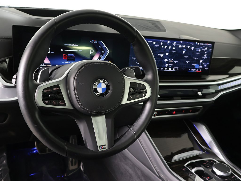 Used 2025 BMW X6 xDrive40i w/ Climate Comfort Package image 29