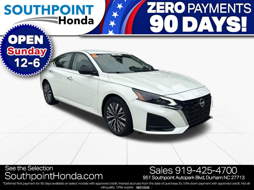 Used 2025 Nissan Altima 2.5 SV FWD image 1