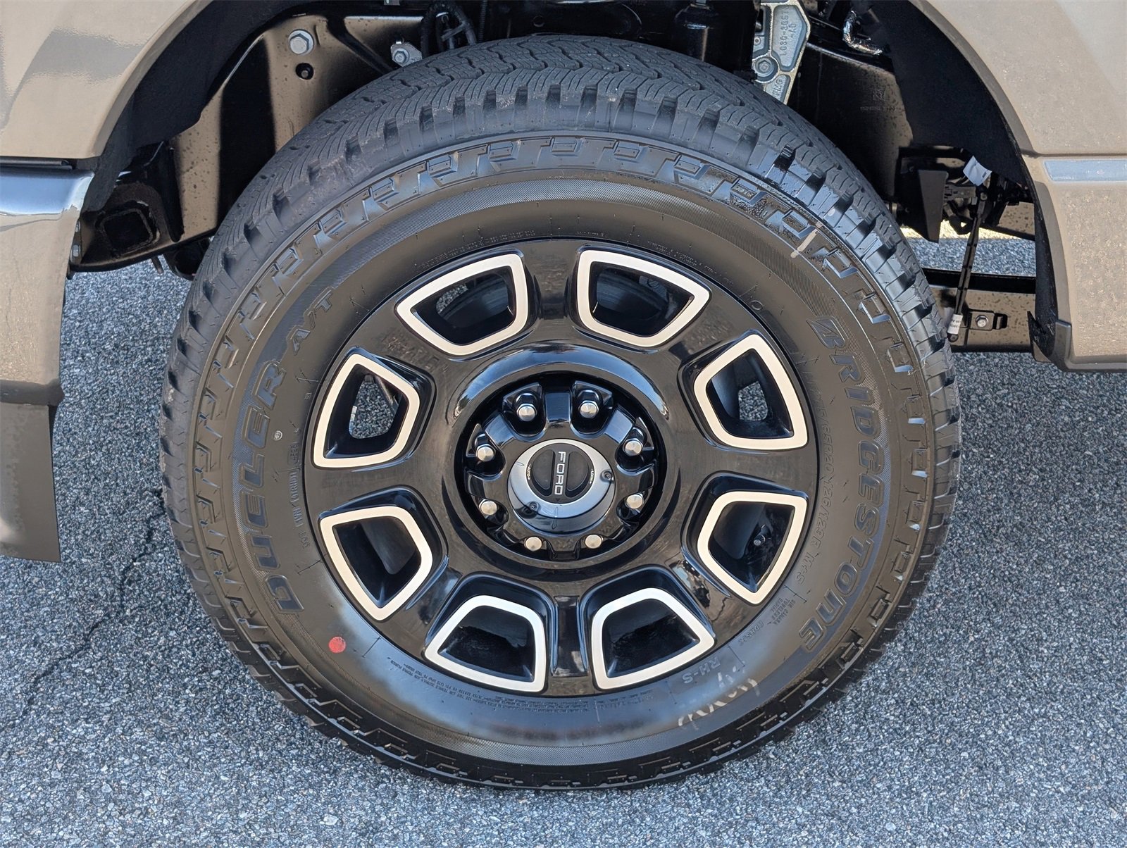 New 2026 Ford F250 Platinum image 13