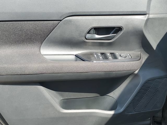New 2026 Nissan Kicks S FWD image 19