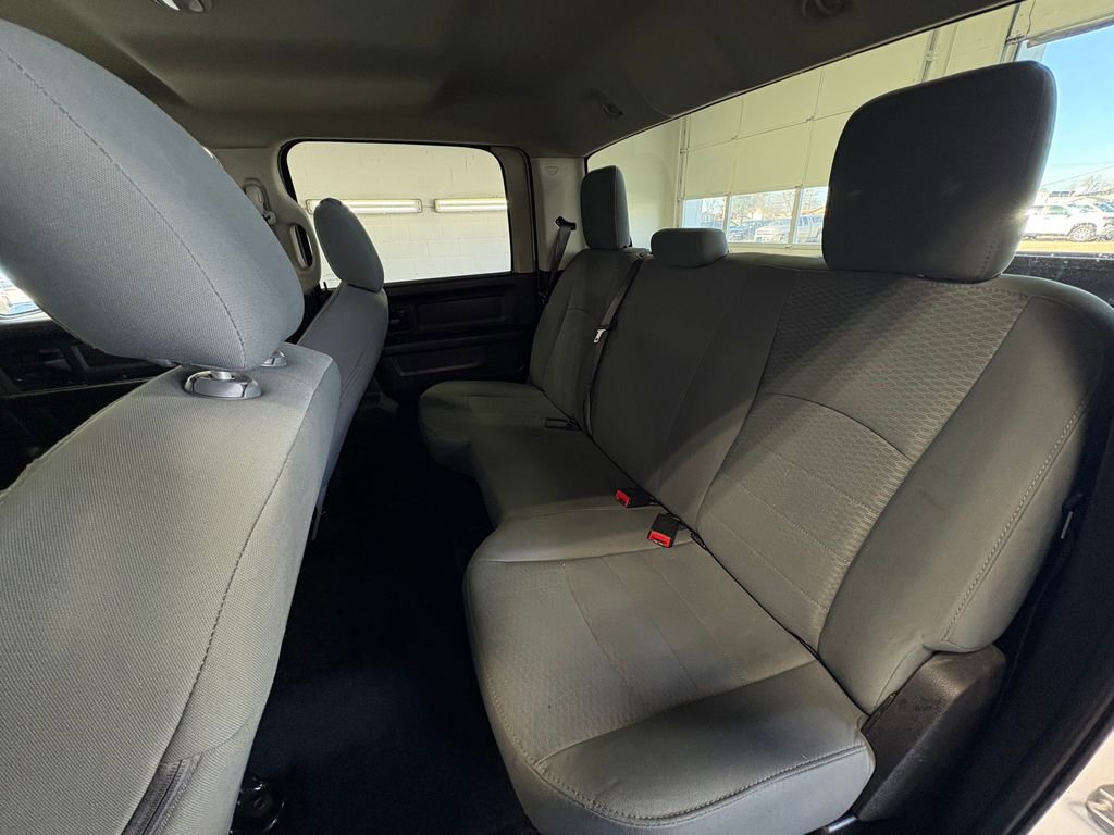 Used 2019 RAM 1500 ST w/ SXT Appearance Group image 27