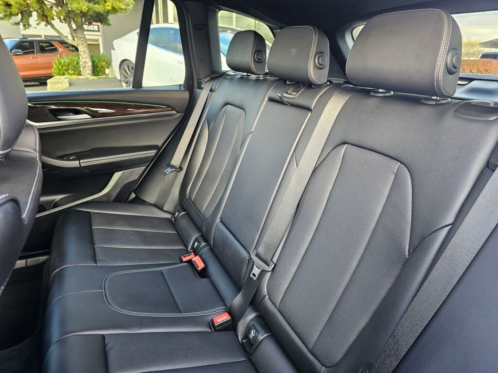 Used 2024 BMW X3 xDrive30i image 18