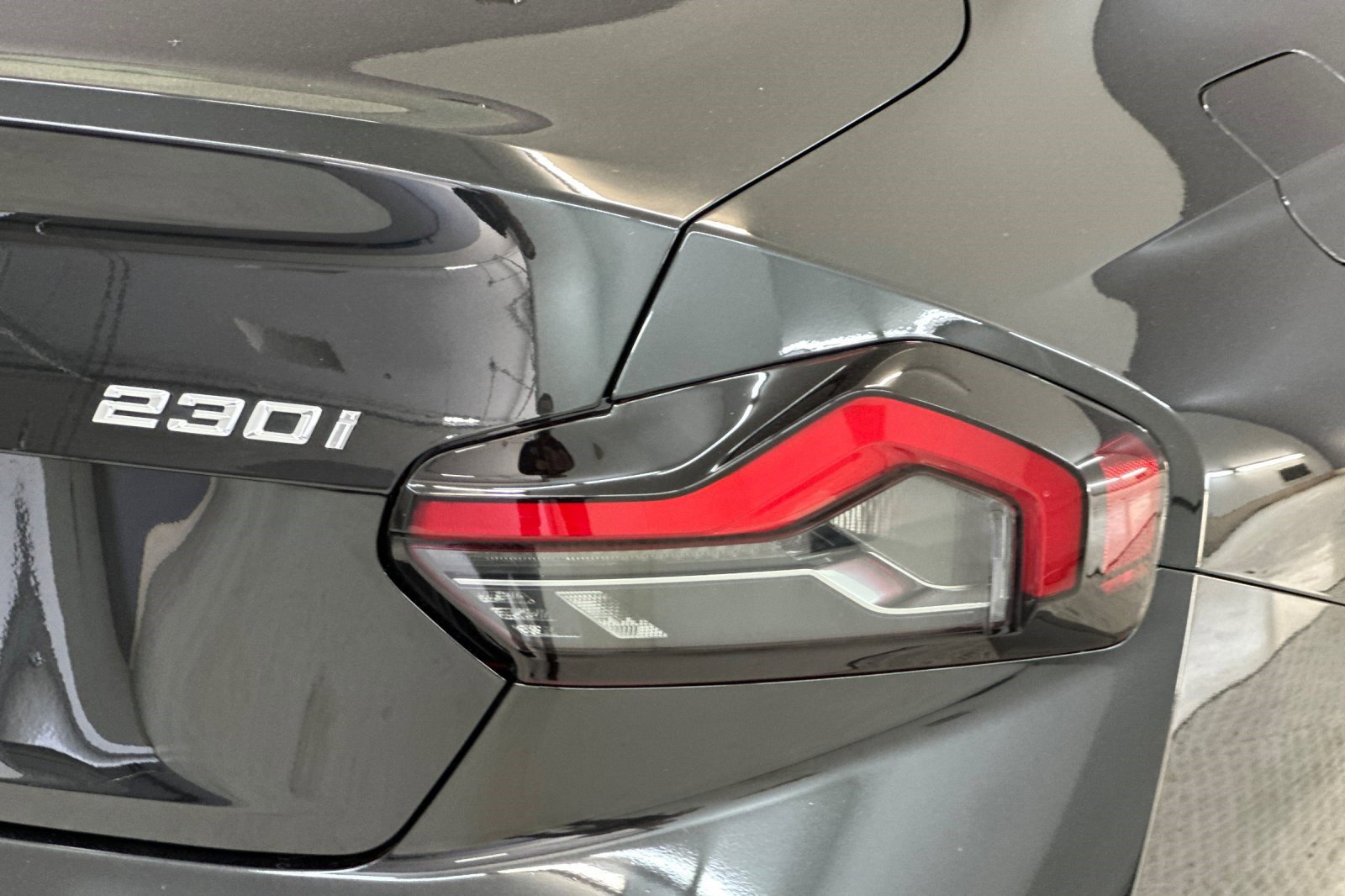 Used 2023 BMW 230i 230i w/ Convenience Package image 12