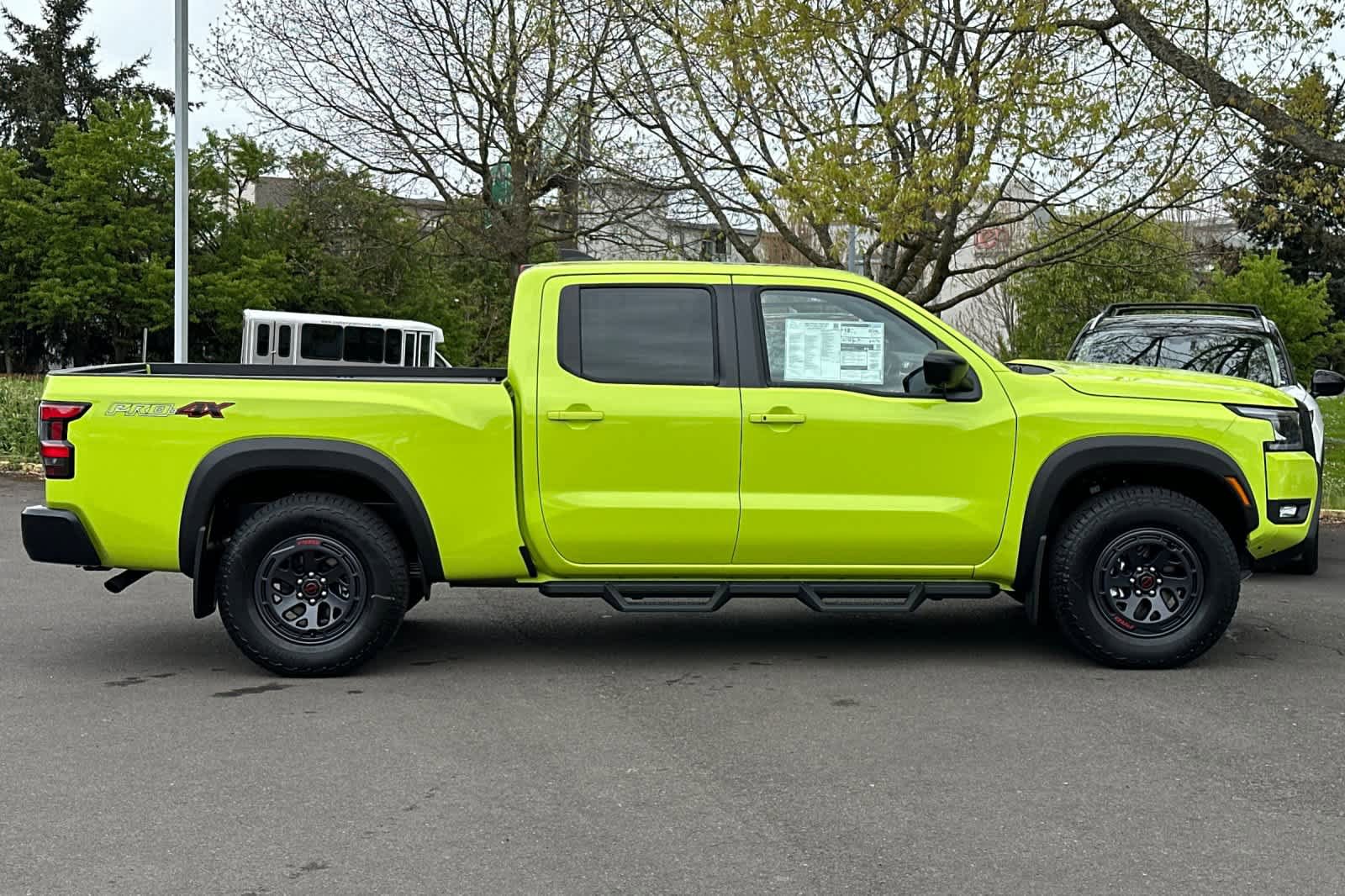 New 2026 Nissan Frontier SV AWD/4WD image 8