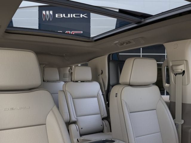 New 2026 GMC Yukon Denali w/ Denali Reserve Package AWD/4WD image 24