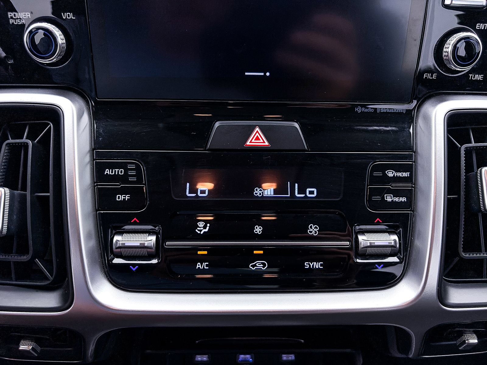 Used 2021 Kia Sorento S FWD image 24