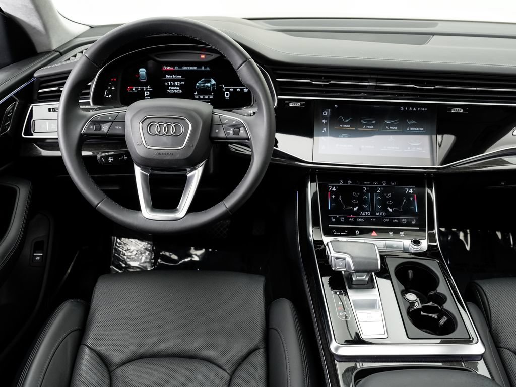 Used 2023 Audi Q8 Prestige AWD/4WD image 16