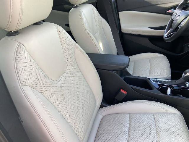 Used 2020 Buick Encore GX Essence w/ Experience Buick Package image 25