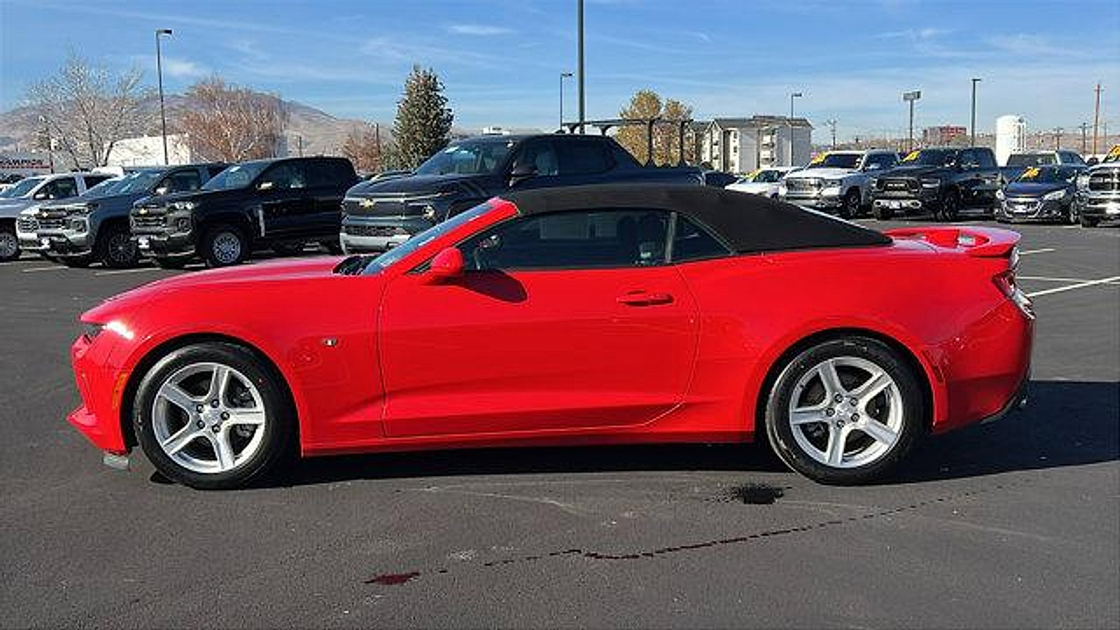 Used 2018 Chevrolet Camaro LT image 8
