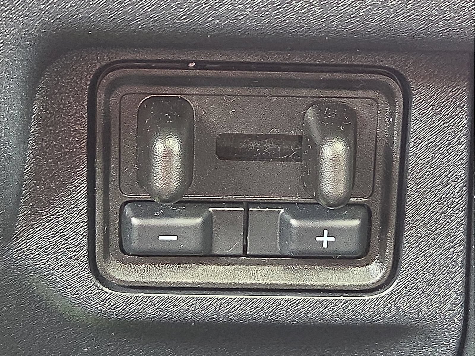 Used 2025 Ford Expedition Platinum AWD/4WD image 21