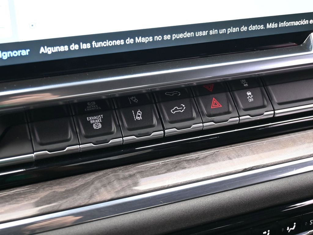 Used 2024 Chevrolet Silverado 2500 LTZ image 24