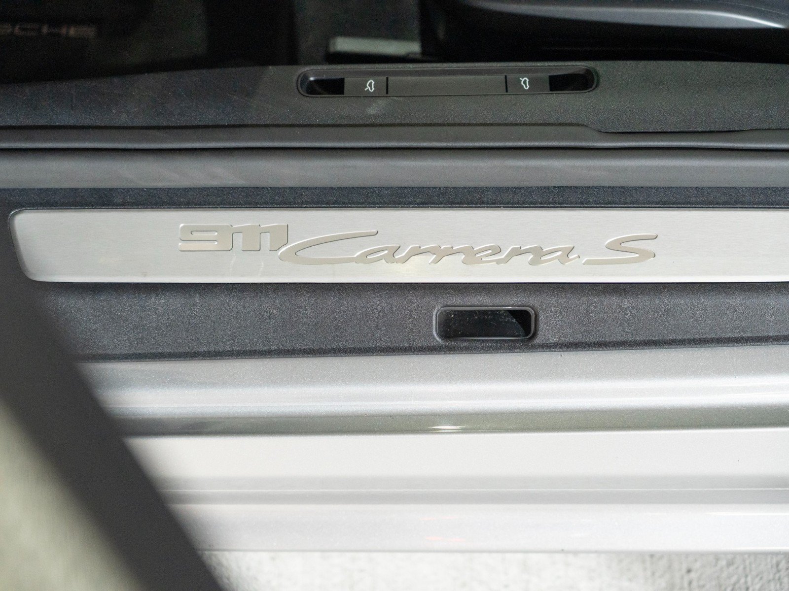 Certified 2025 Porsche 911 Carrera S RWD image 12