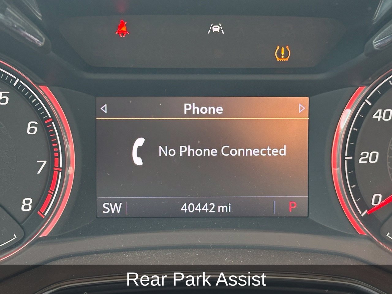 Used 2023 Chevrolet TrailBlazer RS w/ Sun and Liftgate Package FWD image 17