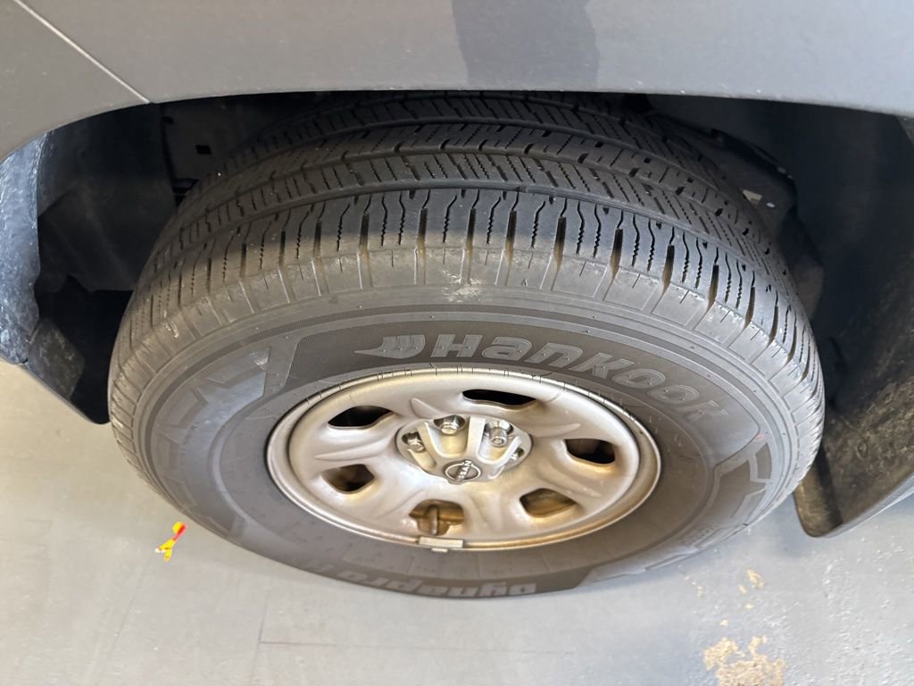 Used 2022 Nissan Frontier S w/ Technology Package image 10