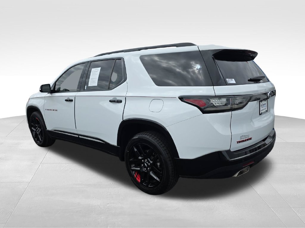 Used 2020 Chevrolet Traverse Premier w/ Redline Edition FWD image 3