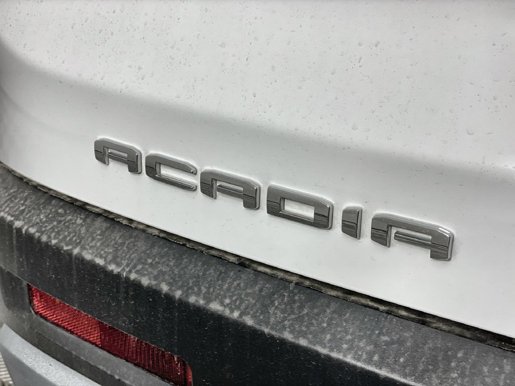 Used 2021 GMC Acadia SLE FWD image 31