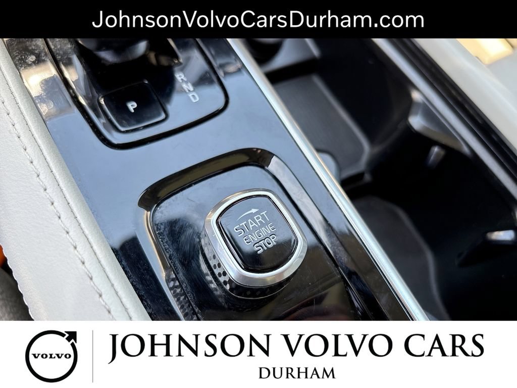 Used 2023 Volvo XC90 T8 Plus AWD/4WD image 21