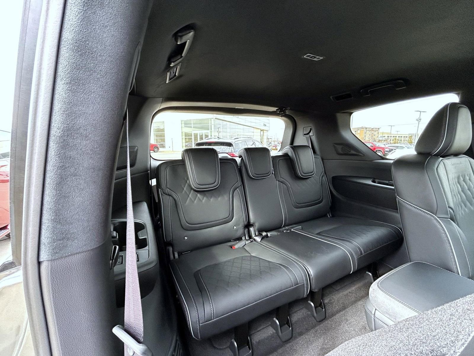 New 2026 INFINITI QX80 Autograph image 19