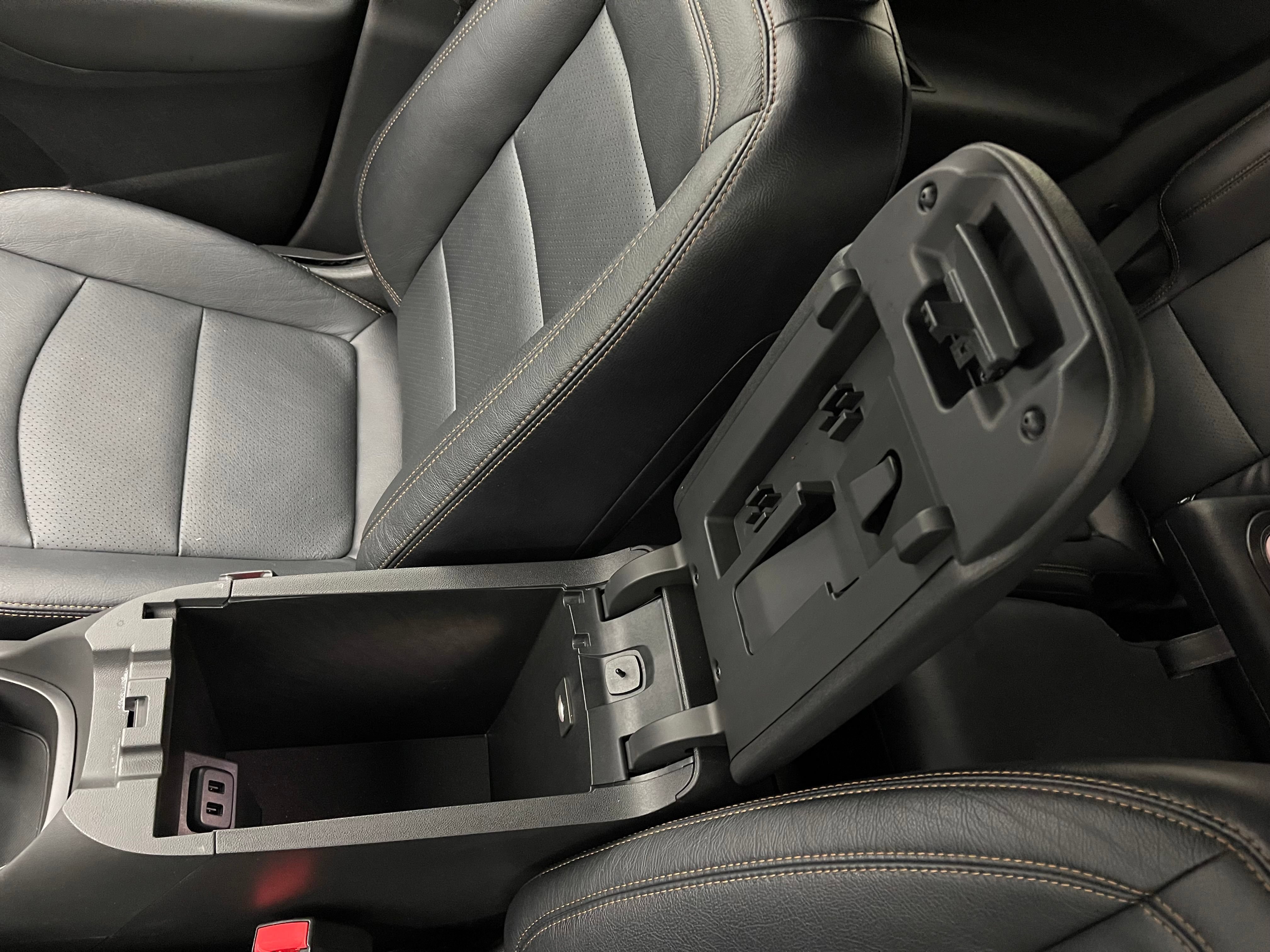 Used 2023 Chevrolet Equinox LT FWD image 32