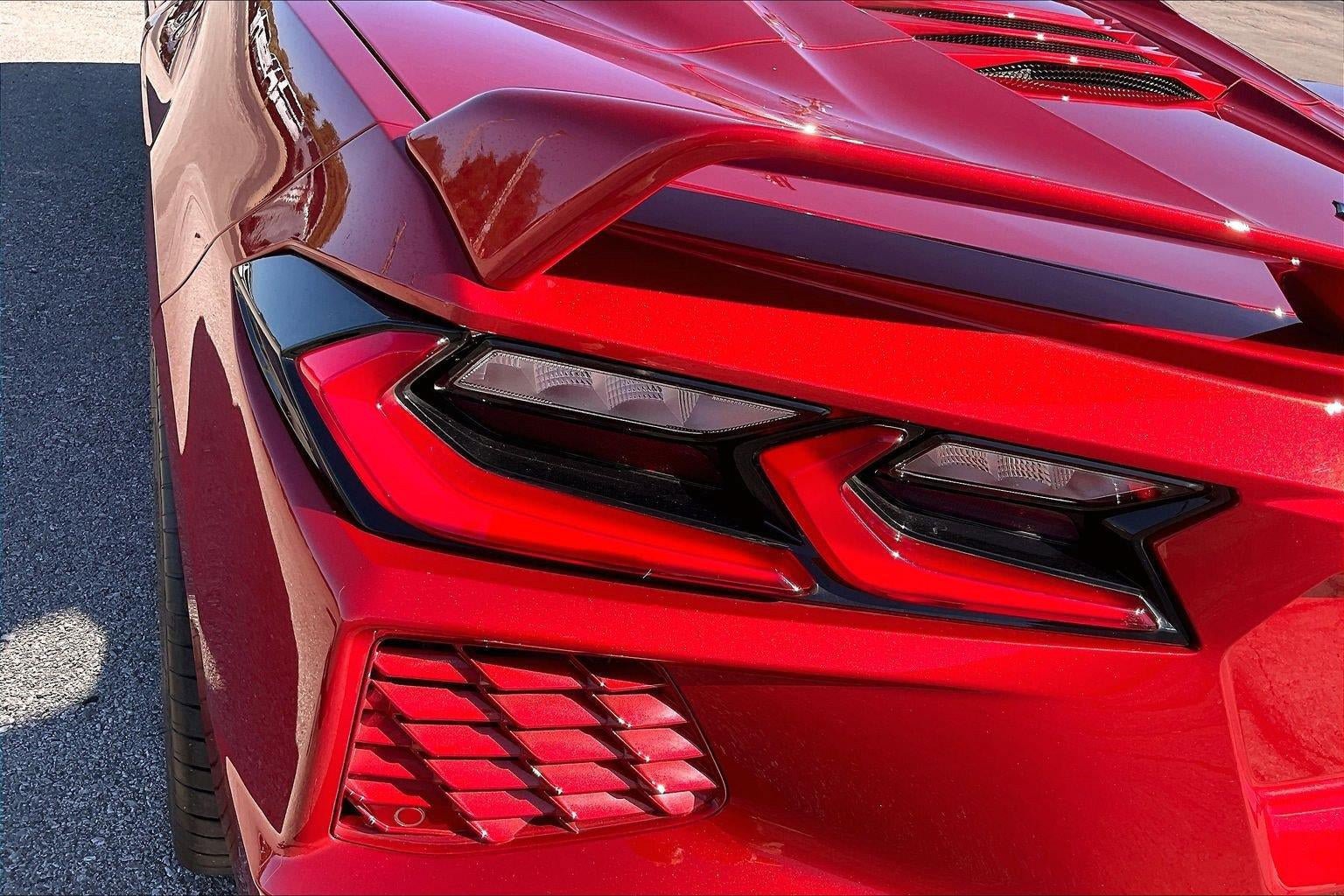 Used 2023 Chevrolet Corvette Stingray Premium Conv w/ Z51 Performance Package RWD image 27